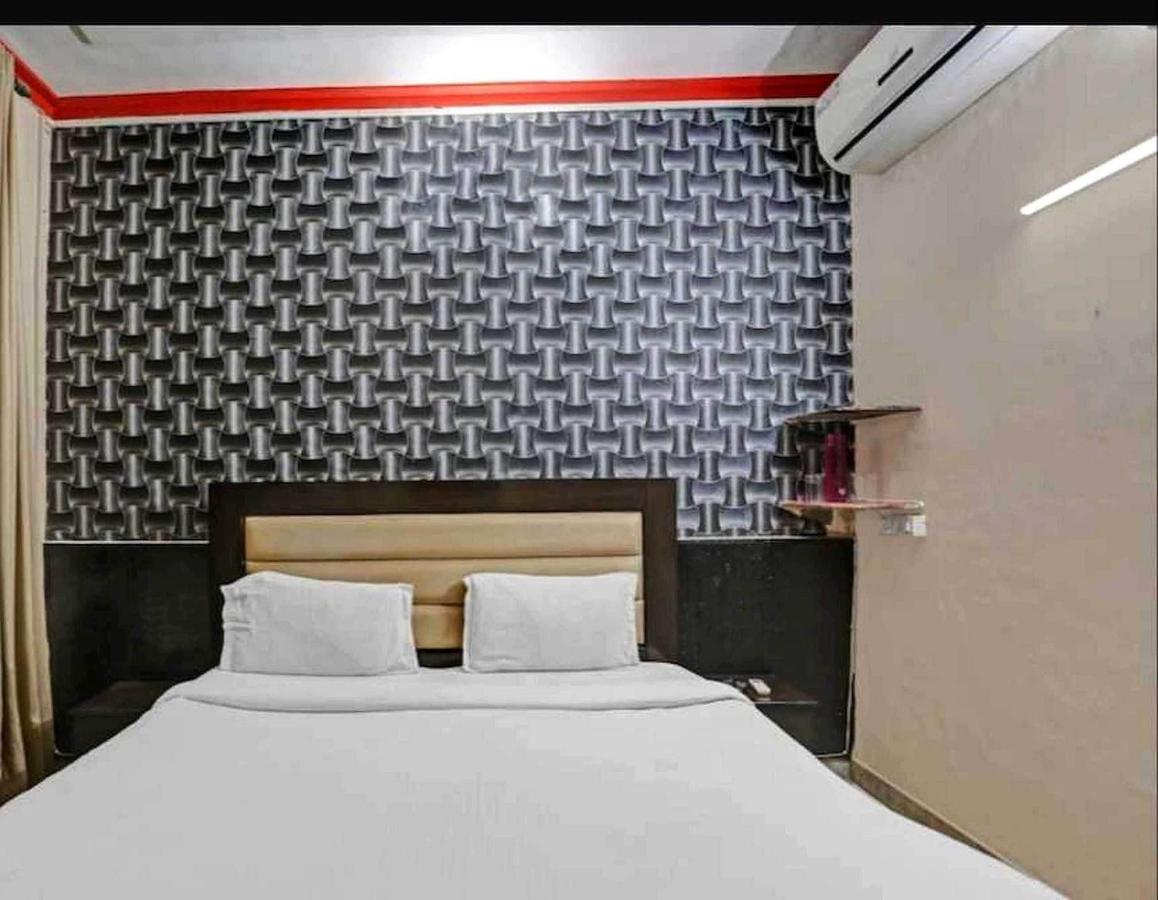 Hotel Sky Bird Bhauli ภายนอก รูปภาพ