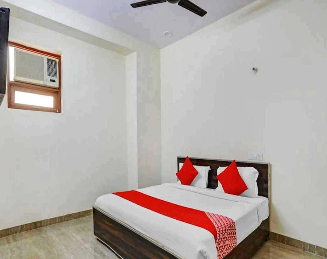Hotel Sky Bird Bhauli ภายนอก รูปภาพ